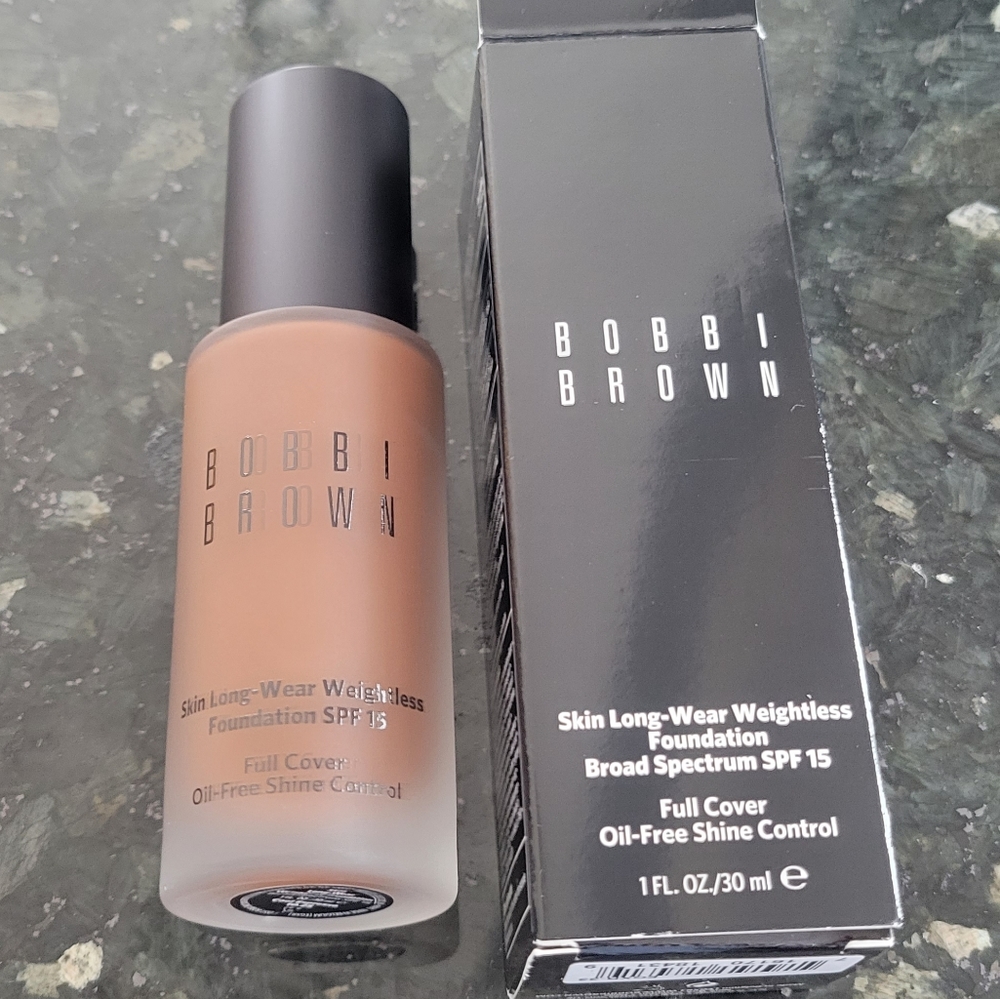Bobbi Brown Long Wearing Light weightless foundation cool espresso